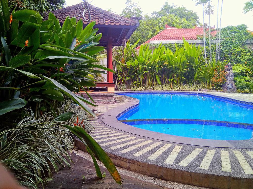 Paradiso Beach Inn Kuta Lombok Eksteriør billede
