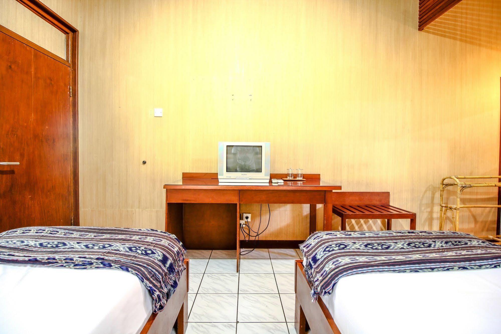 Paradiso Beach Inn Kuta Lombok Eksteriør billede