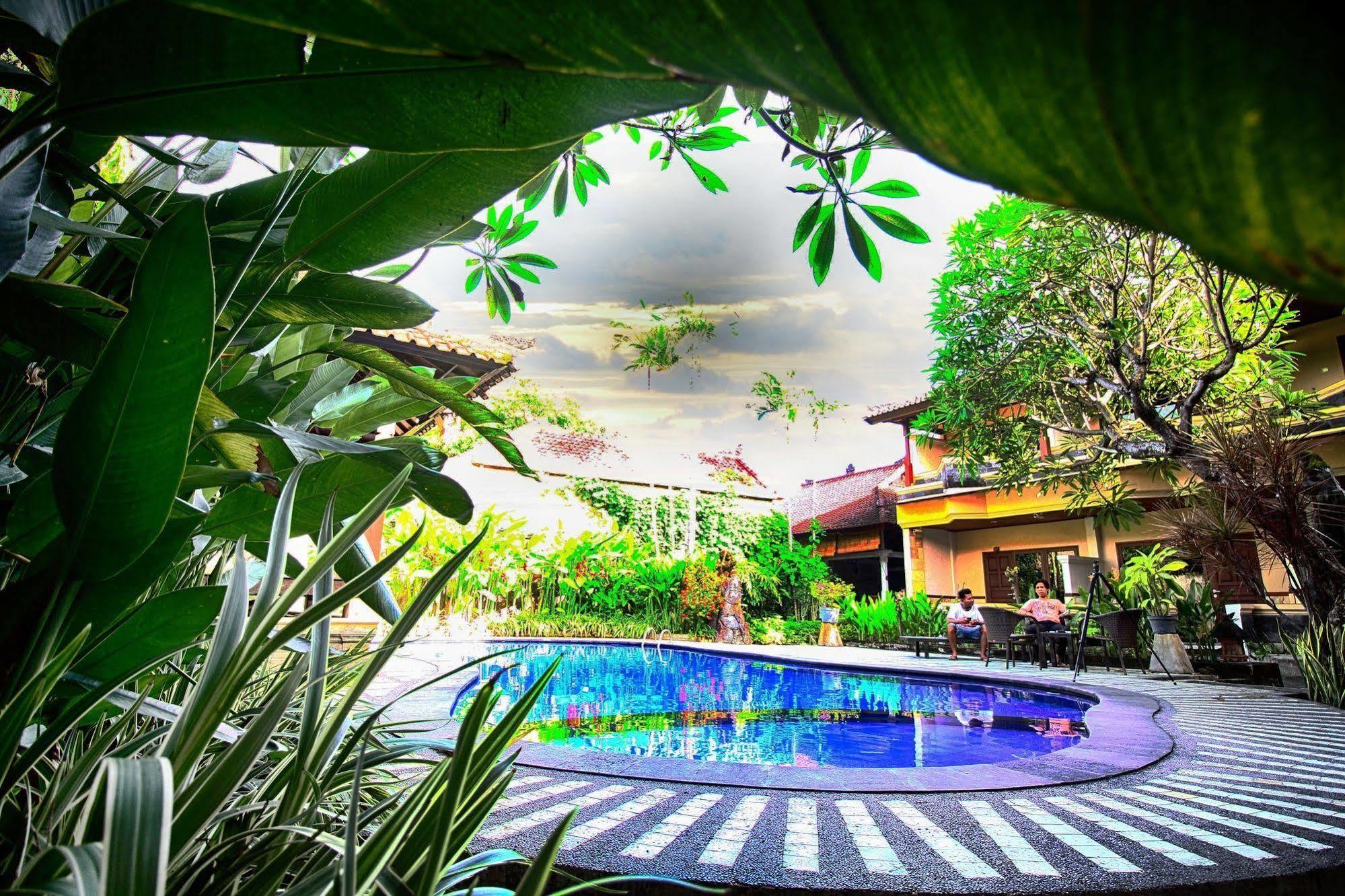 Paradiso Beach Inn Kuta Lombok Eksteriør billede