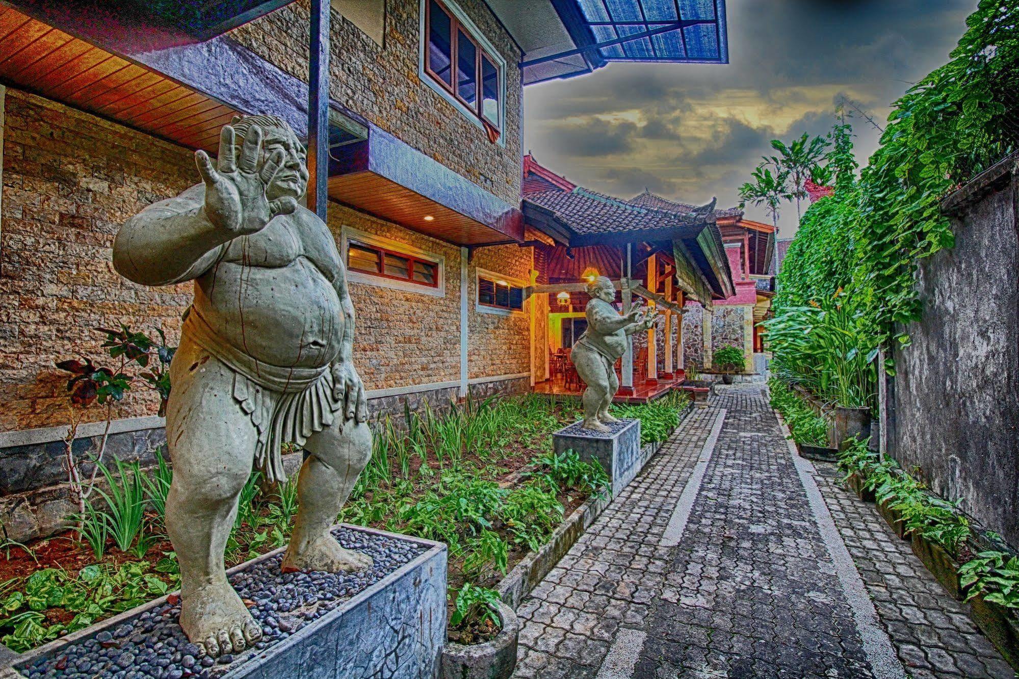 Paradiso Beach Inn Kuta Lombok Eksteriør billede